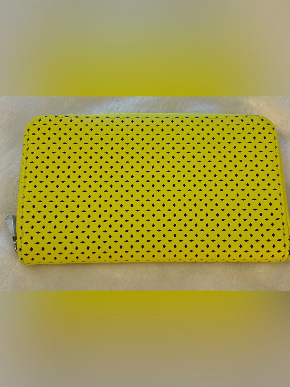 Thirty-One Jewell Zipper Wallet Neon Yellow Perforated Wristlet NWOT
